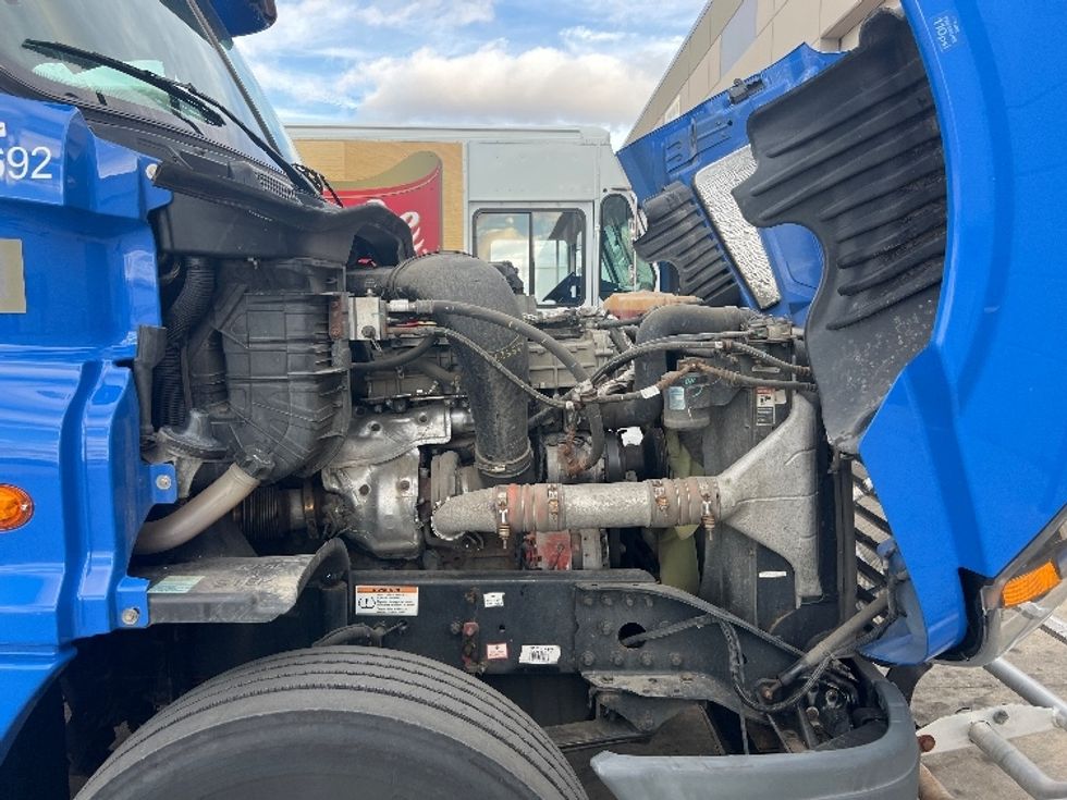 Day Cab Tractor-Heavy Duty Tractors-Freightliner-2020-Cascadia 12564ST-Sturtevant-WI-283,720\n\t\tmiles-$ 69,500 - Image 15