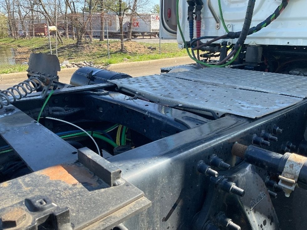 Day Cab Tractor-Heavy Duty Tractors-Freightliner-2020-Cascadia 12564ST-Swedesboro-NJ-146,473\n\t\tmiles-$ 57,000 - Image 17
