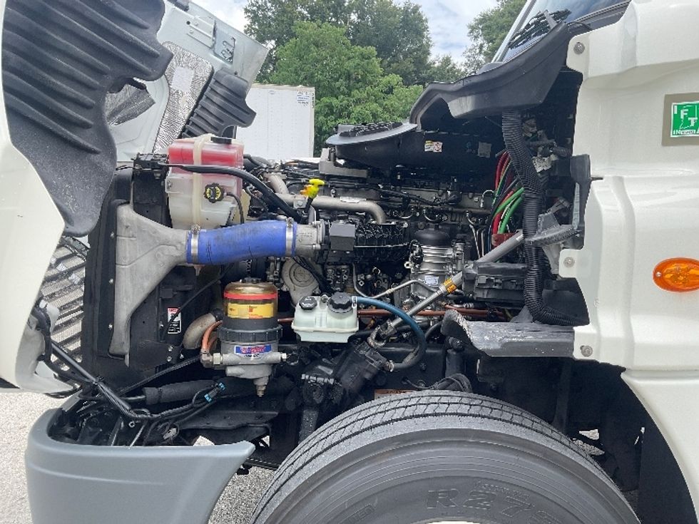 Day Cab Tractor-Heavy Duty Tractors-Freightliner-2020-Cascadia 12564ST-Tampa-FL-481,452\n\t\tmiles-$ 43,000 - Image 16