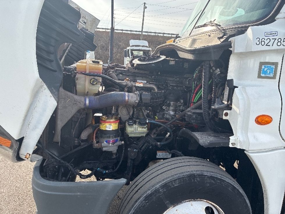 Day Cab Tractor-Heavy Duty Tractors-Freightliner-2020-Cascadia 12564ST-Valparaiso-IN-205,907\n\t\tmiles-$ 62,750 - Image 13