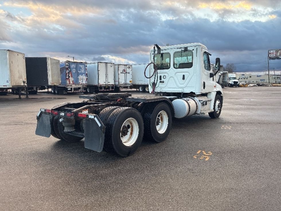 Day Cab Tractor-Heavy Duty Tractors-Freightliner-2020-Cascadia 12564ST-Valparaiso-IN-406,025\n\t\tmiles-$ 51,500 - Image 7