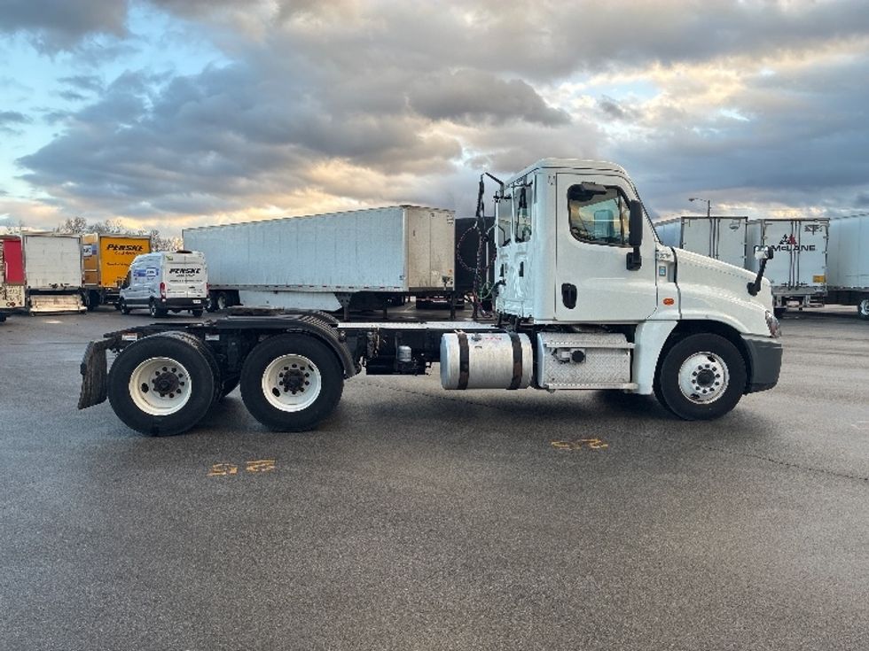 Day Cab Tractor-Heavy Duty Tractors-Freightliner-2020-Cascadia 12564ST-Valparaiso-IN-406,025\n\t\tmiles-$ 51,500 - Image 8
