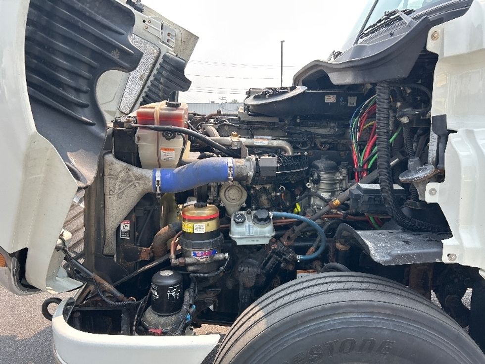 Day Cab Tractor-Heavy Duty Tractors-Freightliner-2020-Cascadia 12564ST-Watertown-NY-269,957\n\t\tmiles-$ 46,250 - Image 16