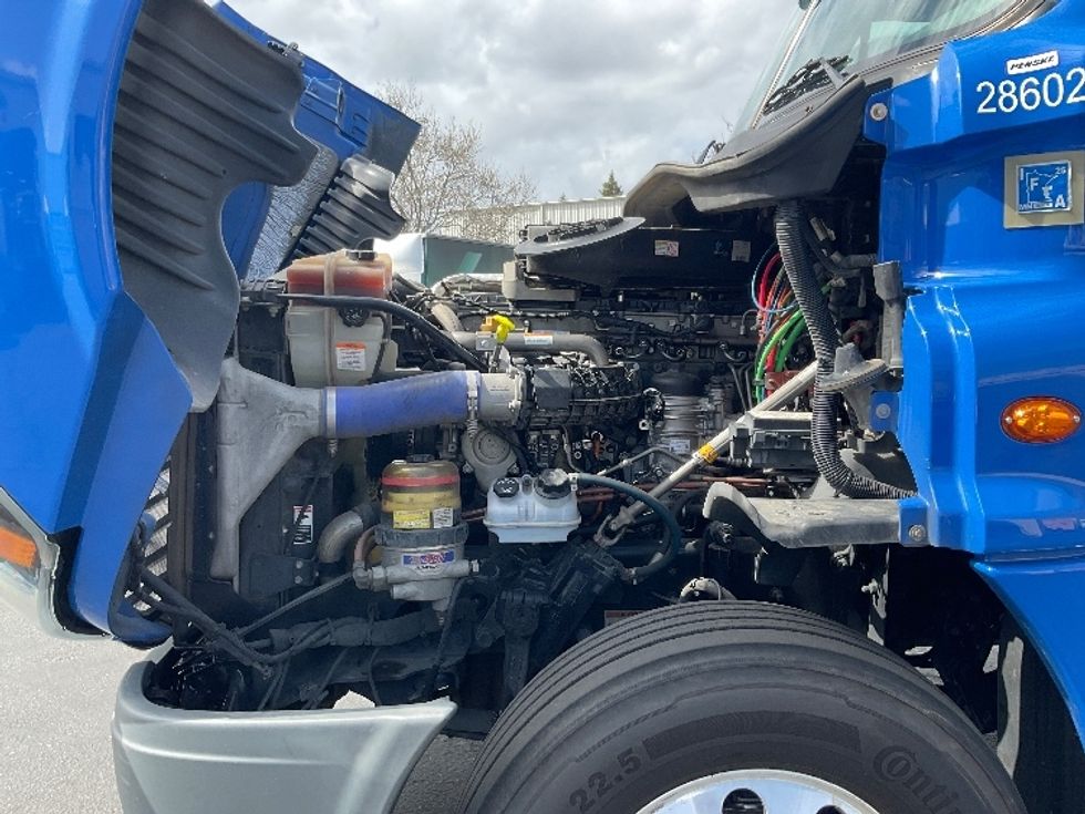 Day Cab Tractor-Heavy Duty Tractors-Freightliner-2020-Cascadia 12564ST-West Sacramento-CA-355,690\n\t\tmiles-$ 55,250 - Image 16