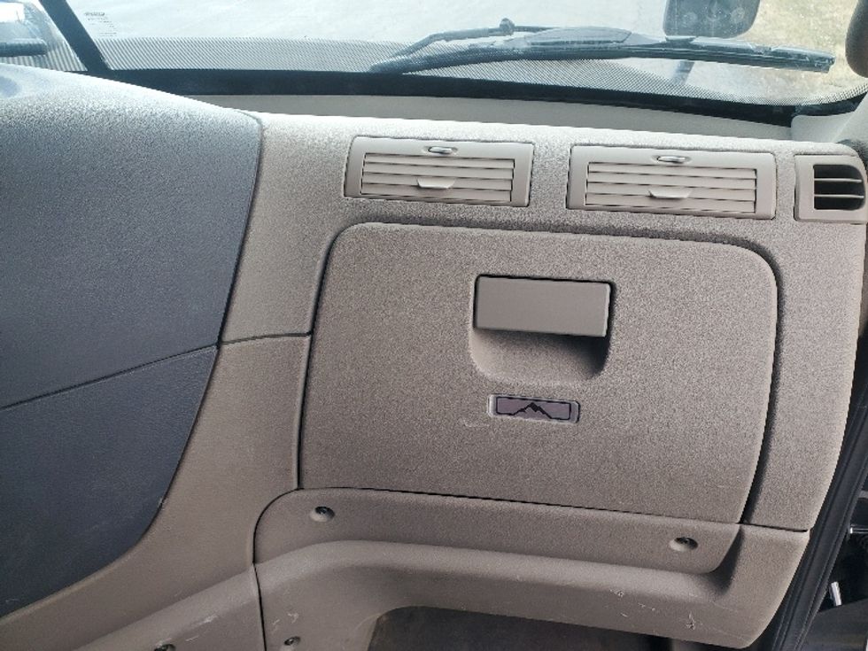 Day Cab Tractor-Heavy Duty Tractors-Freightliner-2020-Cascadia 12564ST-White Deer-PA-349,371\n\t\tmiles-$ 51,250 - Image 13