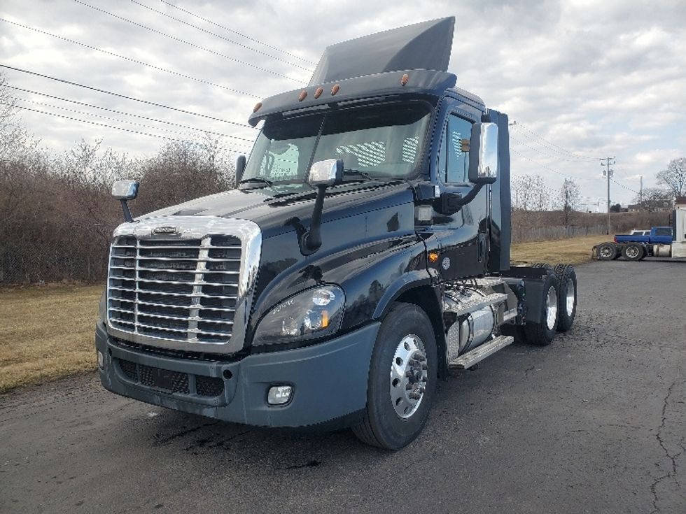 Day Cab Tractor-Heavy Duty Tractors-Freightliner-2020-Cascadia 12564ST-White Deer-PA-349,371\n\t\tmiles-$ 51,250 - Image 3