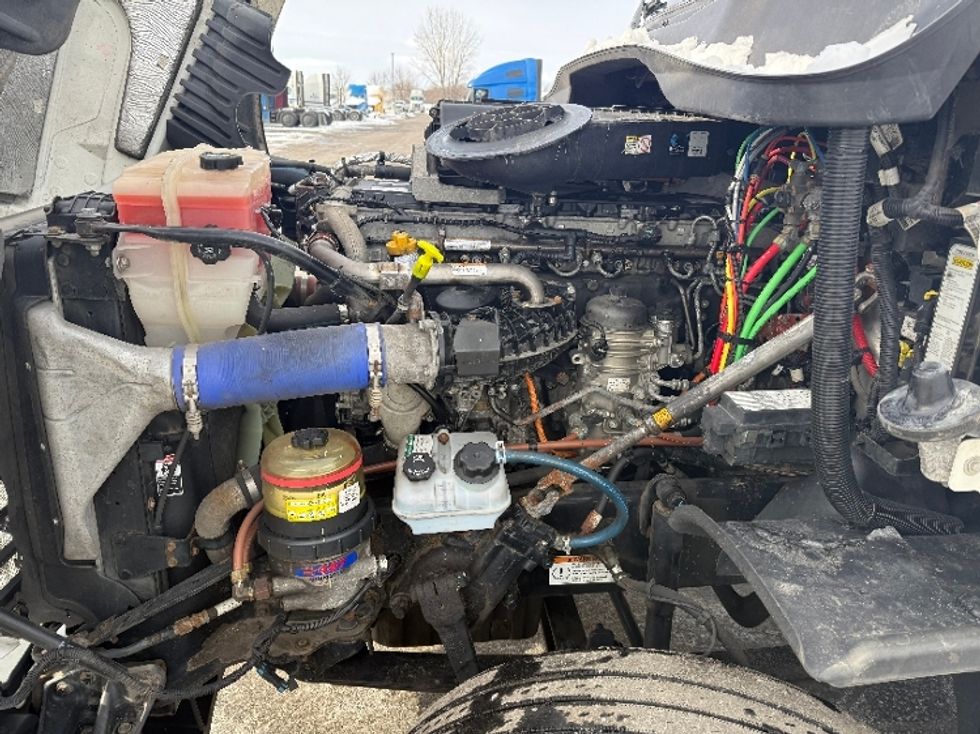 Day Cab Tractor-Heavy Duty Tractors-Freightliner-2020-Cascadia 12564ST-Windsor-WI-384,019\n\t\tmiles-$ 45,500 - Image 16