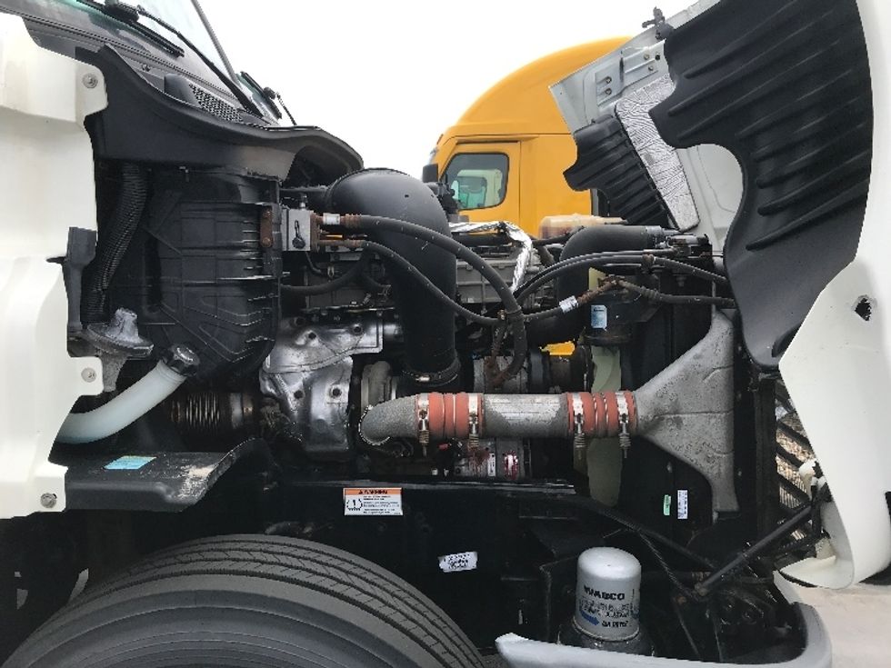 Day Cab Tractor-Heavy Duty Tractors-Freightliner-2020-Cascadia 12564ST-Windsor-WI-542,971\n\t\tmiles-$ 31,500 - Image 15