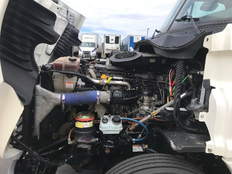 Day Cab Tractor-Heavy Duty Tractors-Freightliner-2020-Cascadia 12564ST-Windsor-WI-542,971\n\t\tmiles-$ 31,500 - Image 16