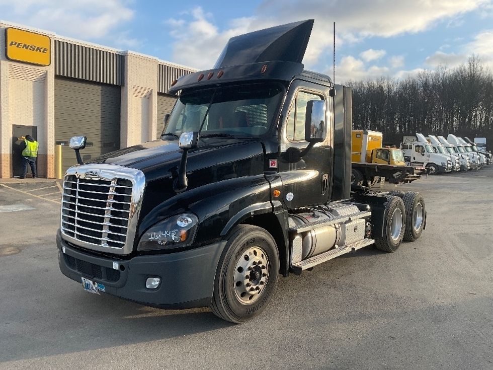Day Cab Tractor-Heavy Duty Tractors-Freightliner-2020-Cascadia 12564ST-Youngstown-OH-319,367\n\t\tmiles-$ 54,250 - Image 3