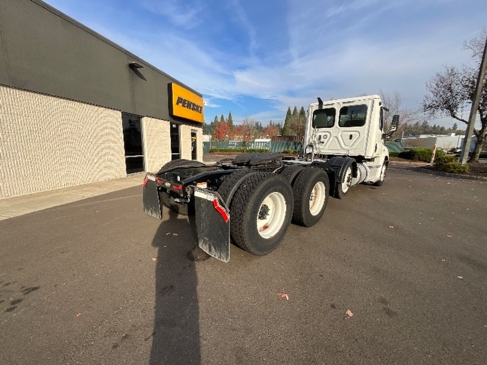 Day Cab Tractor-Heavy Duty Tractors-Freightliner-2020-Cascadia 12584ST-Clackamas-OR-265,438\n\t\tmiles-$ 69,000 - Image 7