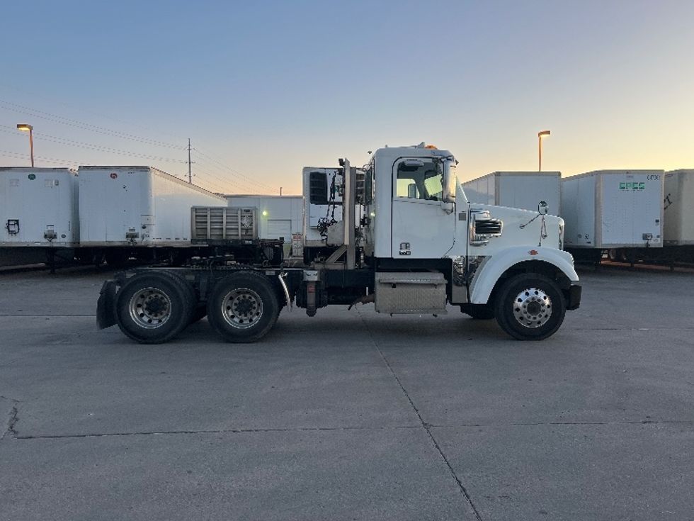 Day Cab Tractor-Heavy Duty Tractors-Freightliner-2020-D12264SD-Dallas-TX-262,505\n\t\tmiles-$ 99,750 - Image 8