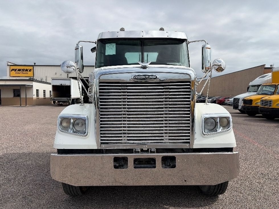 Day Cab Tractor-Heavy Duty Tractors-Freightliner-2020-D12264SD-Dallas-TX-281,121\n\t\tmiles-$ 78,250 - Image 2