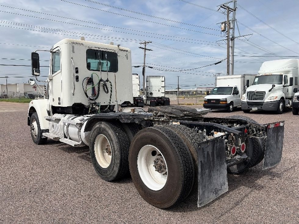 Day Cab Tractor-Heavy Duty Tractors-Freightliner-2020-D12264SD-Dallas-TX-281,121\n\t\tmiles-$ 78,250 - Image 5