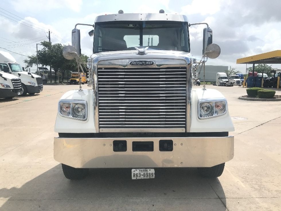 Day Cab Tractor-Heavy Duty Tractors-Freightliner-2020-D12264SD-Houston-TX-335,558\n\t\tmiles-$ 81,250 - Image 2