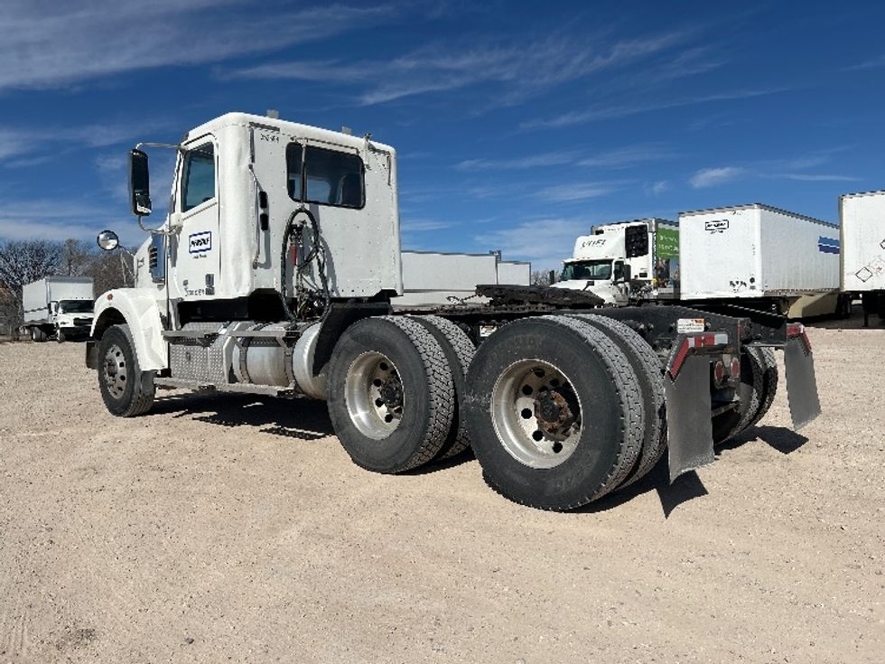 Day Cab Tractor-Heavy Duty Tractors-Freightliner-2020-D12264SD-Lubbock-TX-292,230\n\t\tmiles-$ 89,750 - Image 5