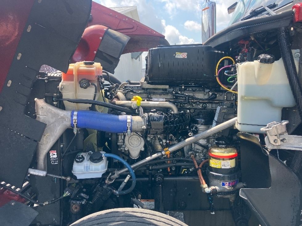 Day Cab Tractor-Heavy Duty Tractors-Freightliner-2020-D12264SD-Piqua-OH-250,251\n\t\tmiles-$ 61,250 - Image 16