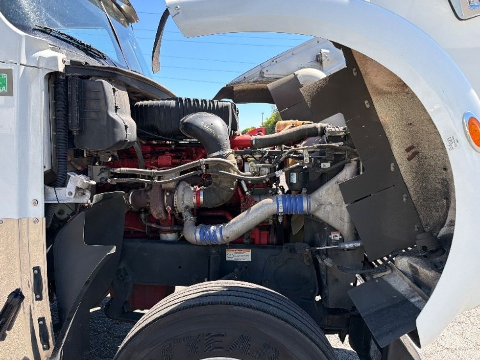 Day Cab Tractor-Heavy Duty Tractors-Freightliner-2020-D12264SD-Portland-OR-357,526\n\t\tmiles-$ 69,000 - Image 15