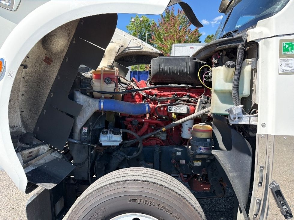 Day Cab Tractor-Heavy Duty Tractors-Freightliner-2020-D12264SD-Portland-OR-357,526\n\t\tmiles-$ 69,000 - Image 16