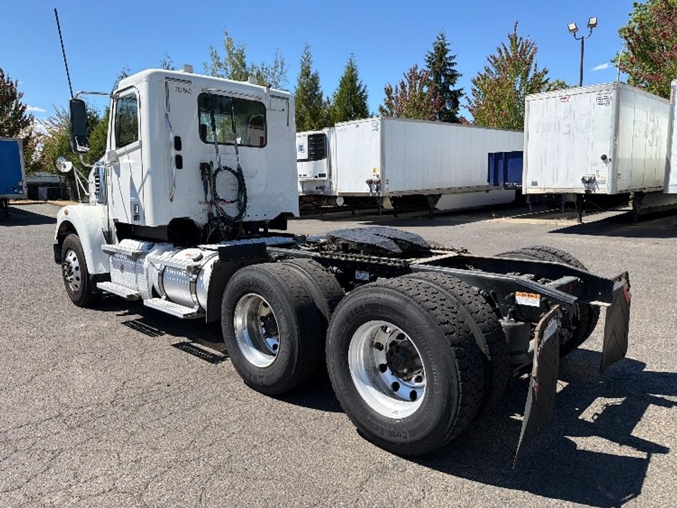 Day Cab Tractor-Heavy Duty Tractors-Freightliner-2020-D12264SD-Portland-OR-357,526\n\t\tmiles-$ 69,000 - Image 5