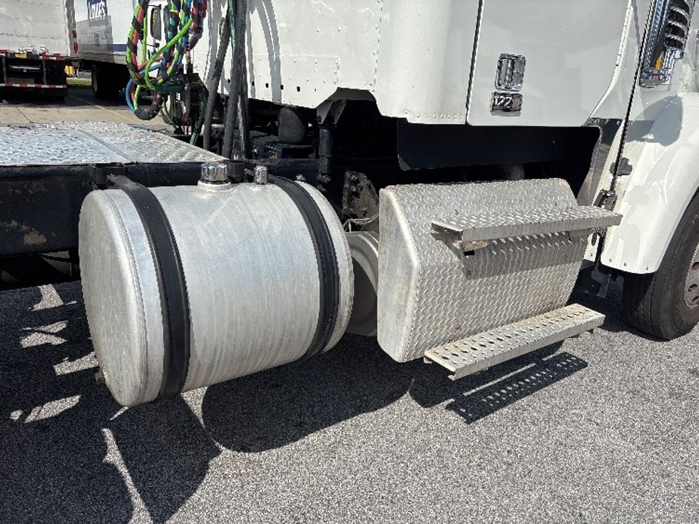 Day Cab Tractor-Heavy Duty Tractors-Freightliner-2020-D12264SD-West Columbia-SC-269,711\n\t\tmiles-$ 78,500 - Image 18