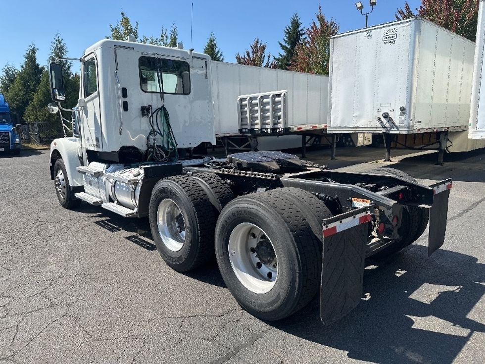 Day Cab Tractor-Heavy Duty Tractors-Freightliner-2020-D12264SD-Wilsonville-OR-224,099\n\t\tmiles-$ 85,750 - Image 5