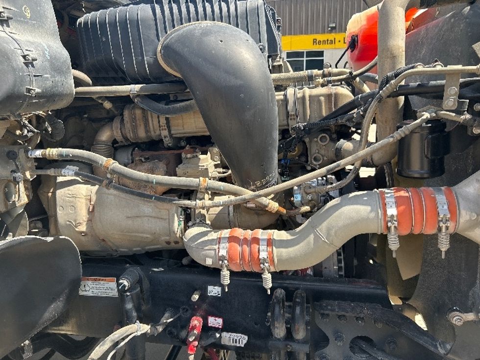 Day Cab Tractor-Heavy Duty Tractors-Freightliner-2020-D12284SD-Houston-TX-265,521\n\t\tmiles-$ 107,500 - Image 15