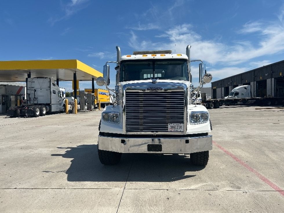 Day Cab Tractor-Heavy Duty Tractors-Freightliner-2020-D12284SD-Houston-TX-265,521\n\t\tmiles-$ 107,500 - Image 2