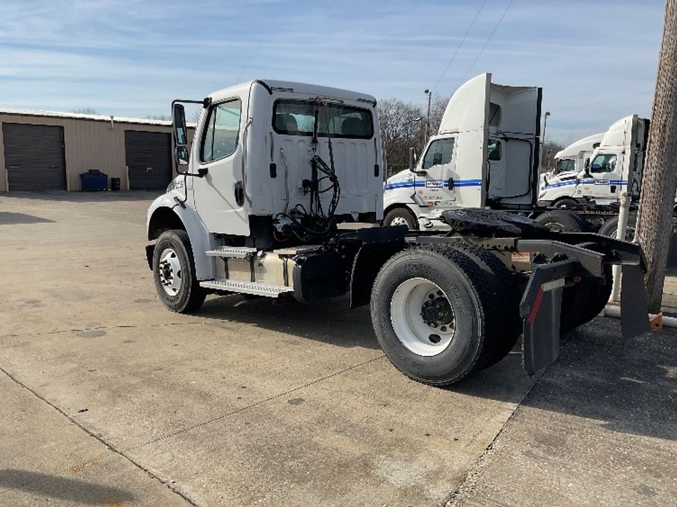 Day Cab Tractor-Heavy Duty Tractors-Freightliner-2020-M2-Bowling Green-KY-149,880\n\t\tmiles-$ 51,000 - Image 5