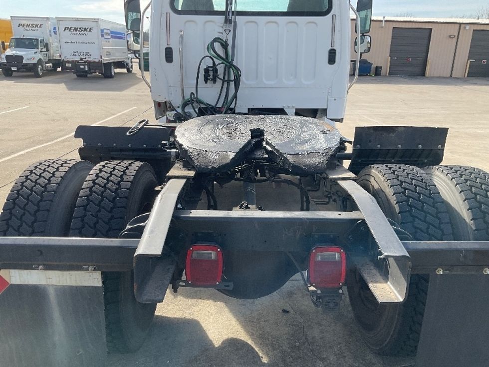 Day Cab Tractor-Heavy Duty Tractors-Freightliner-2020-M2-Bowling Green-KY-149,880\n\t\tmiles-$ 51,000 - Image 6