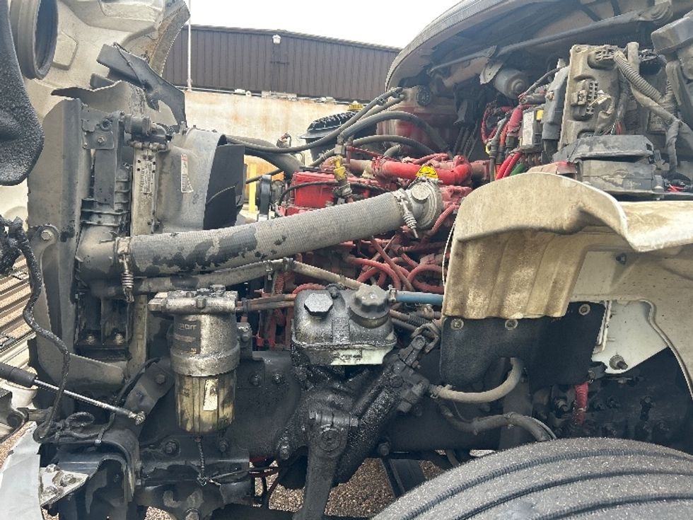 Day Cab Tractor-Heavy Duty Tractors-Freightliner-2020-M2-Jackson-MS-123,792\n\t\tmiles-$ 60,000 - Image 16