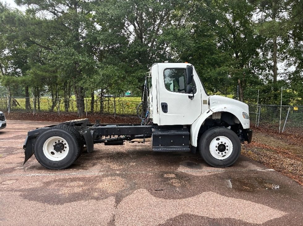 Day Cab Tractor-Heavy Duty Tractors-Freightliner-2020-M2-Jackson-MS-133,151\n\t\tmiles-$ 12,500 - Image 7