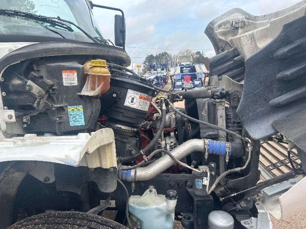Day Cab Tractor-Heavy Duty Tractors-Freightliner-2020-M2-Jackson-MS-145,279\n\t\tmiles-$ 58,500 - Image 15