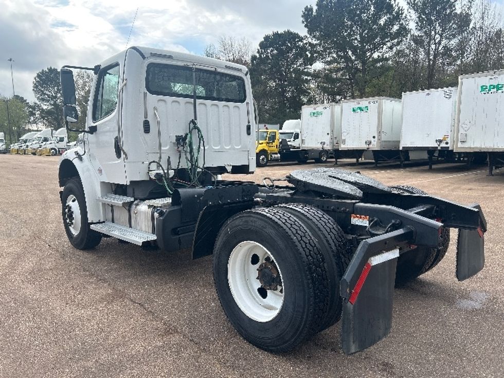 Day Cab Tractor-Heavy Duty Tractors-Freightliner-2020-M2-Jackson-MS-145,279\n\t\tmiles-$ 58,500 - Image 5