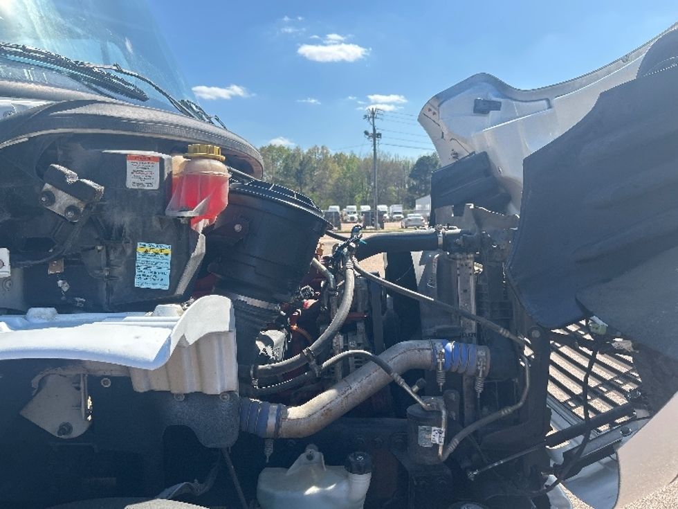 Day Cab Tractor-Heavy Duty Tractors-Freightliner-2020-M2-Jackson-MS-178,504\n\t\tmiles-$ 56,250 - Image 15