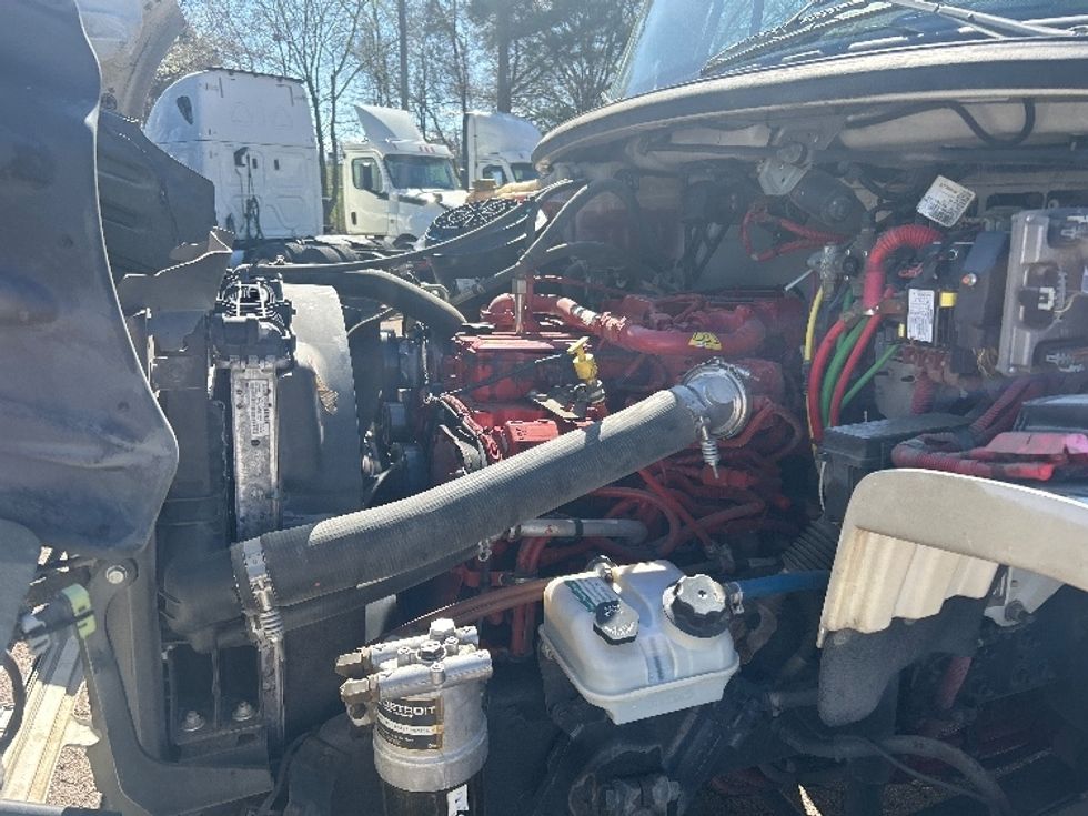 Day Cab Tractor-Heavy Duty Tractors-Freightliner-2020-M2-Jackson-MS-55,843\n\t\tmiles-$ 65,000 - Image 16