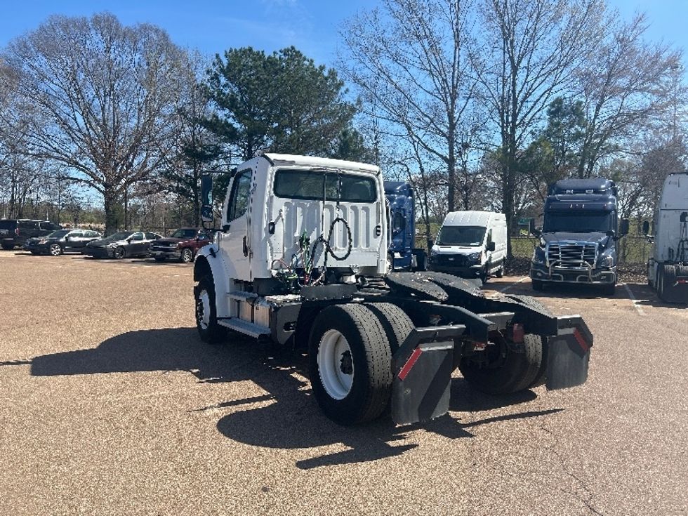 Day Cab Tractor-Heavy Duty Tractors-Freightliner-2020-M2-Jackson-MS-55,843\n\t\tmiles-$ 65,000 - Image 5