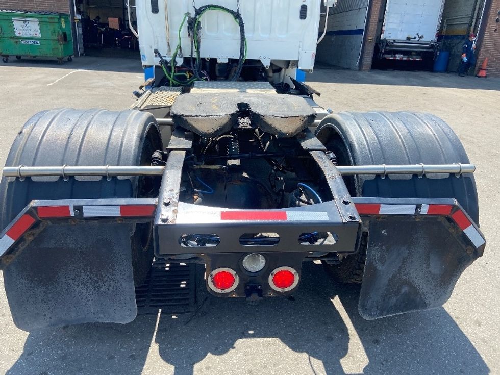 Day Cab Tractor-Heavy Duty Tractors-Freightliner-2020-M2-Mississauga-ON-428,033\n\t\tkm-$ 52,250 - Image 6