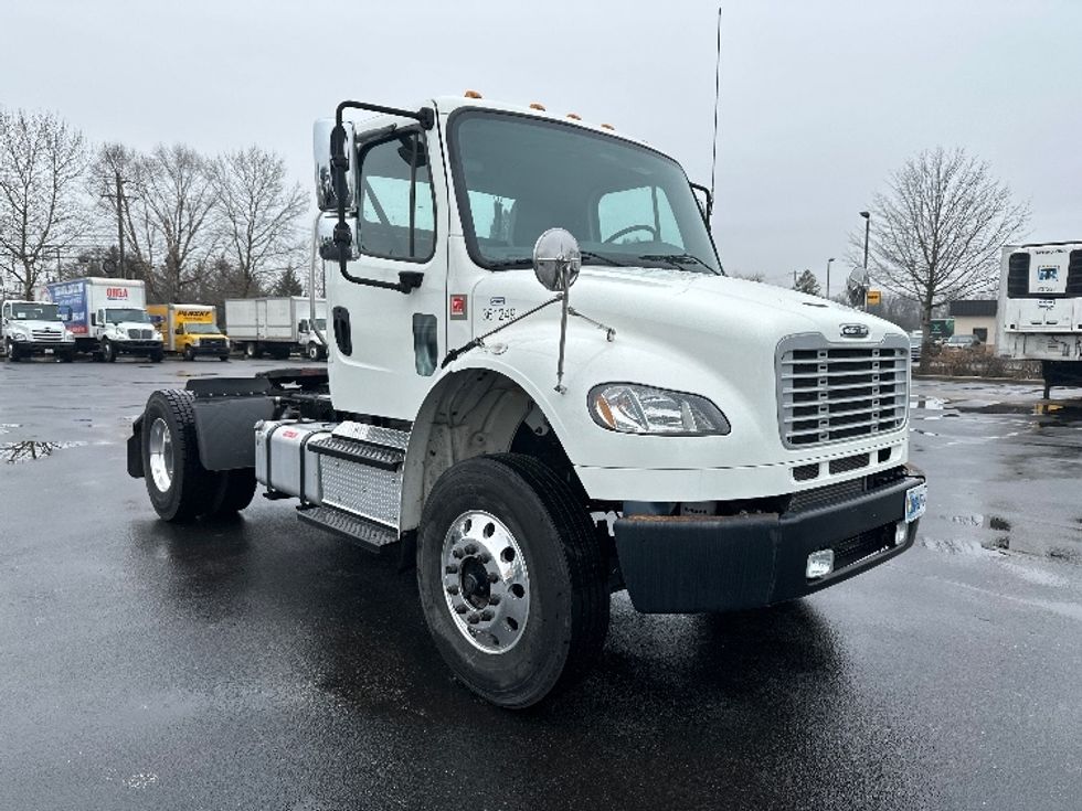 Day Cab Tractor-Heavy Duty Tractors-Freightliner-2020-M2-New Castle-DE-17,720\n\t\tmiles-$ 58,250 - Image 1