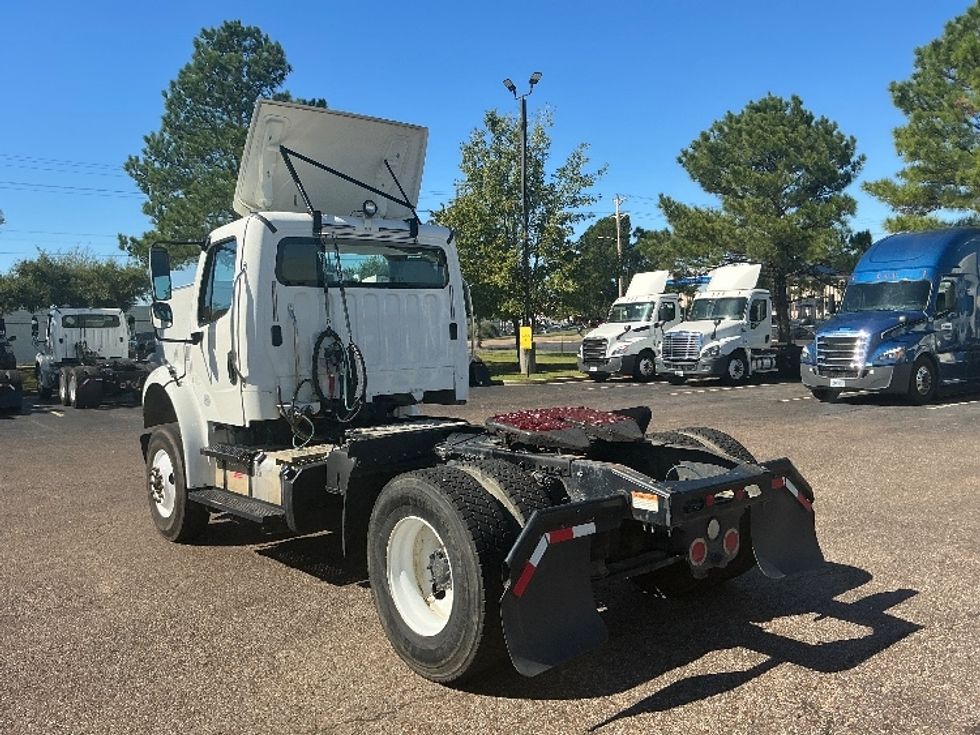 Day Cab Tractor-Heavy Duty Tractors-Freightliner-2020-M2-Olive Branch-MS-90,225\n\t\tmiles-$ 64,250 - Image 5