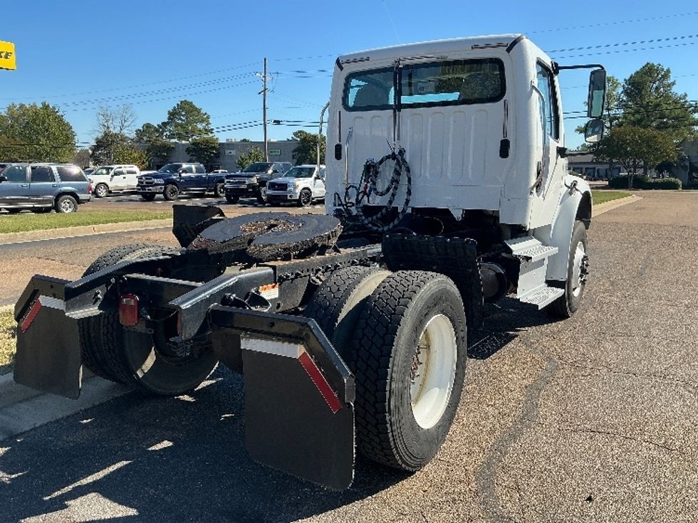 Day Cab Tractor-Heavy Duty Tractors-Freightliner-2020-M2-Richland-MS-142,809\n\t\tmiles-$ 60,500 - Image 7