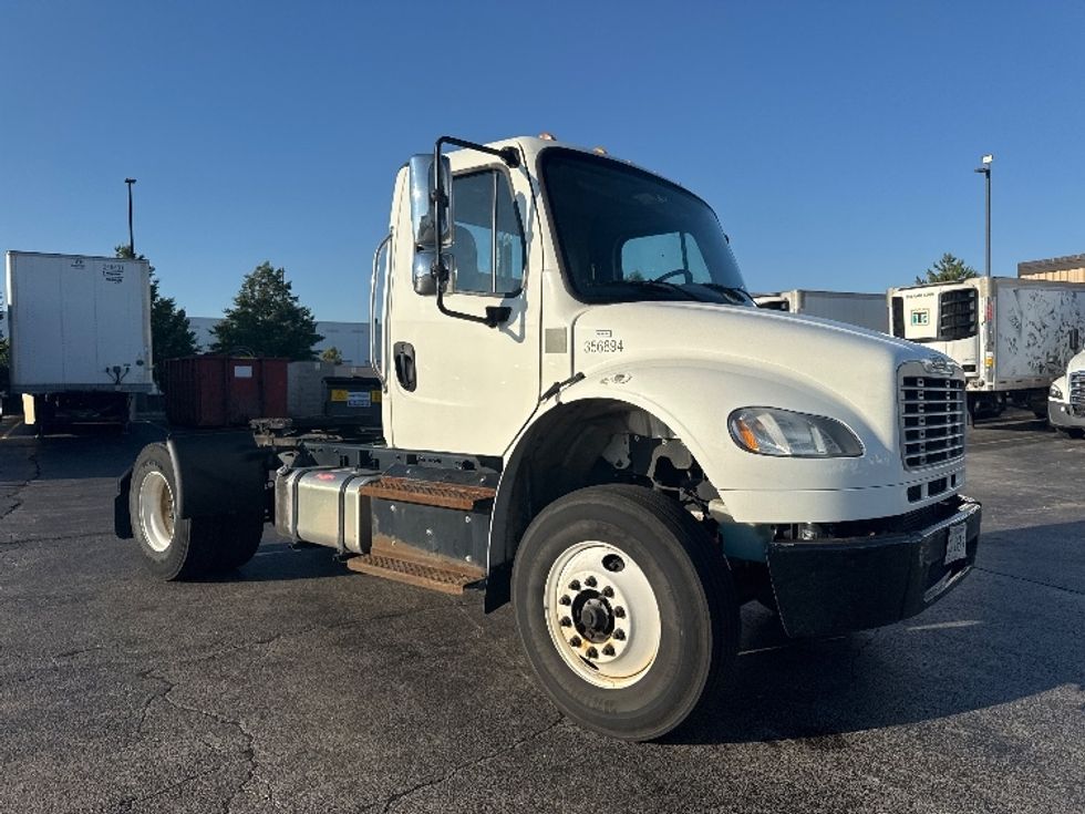 Day Cab Tractor-Heavy Duty Tractors-Freightliner-2020-M2-Sturtevant-WI-214,726\n\t\tmiles-$ 47,500 - Image 3