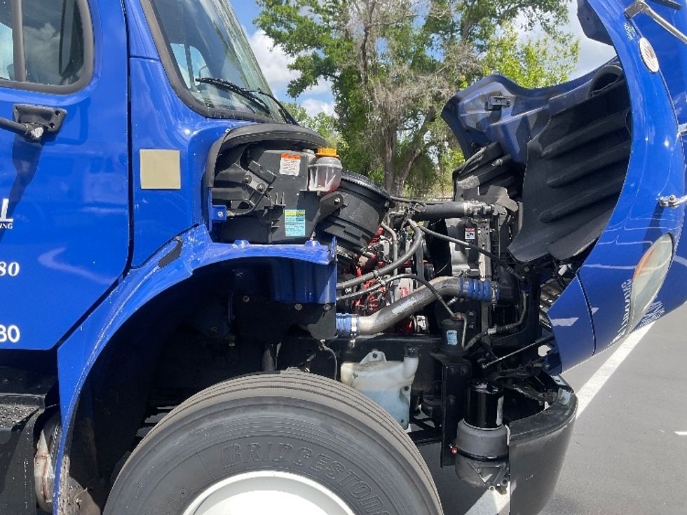 Day Cab Tractor-Heavy Duty Tractors-Freightliner-2020-M2-Tampa-FL-150,520\n\t\tmiles-$ 53,750 - Image 15