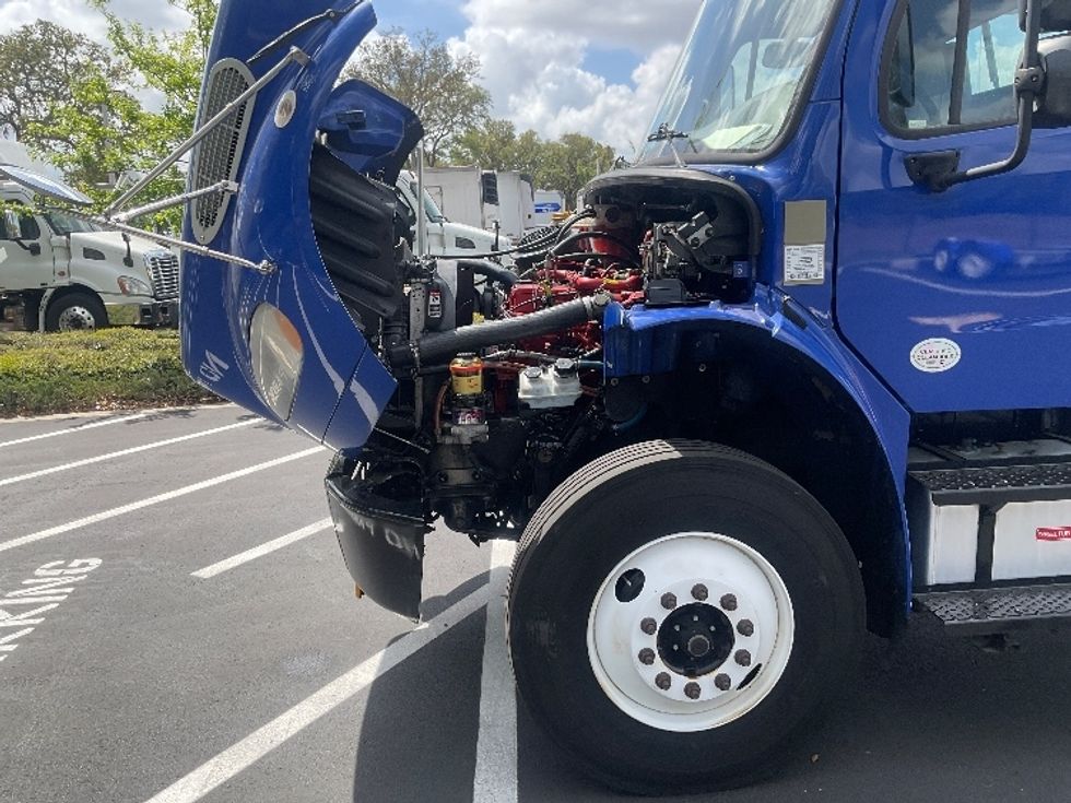Day Cab Tractor-Heavy Duty Tractors-Freightliner-2020-M2-Tampa-FL-150,520\n\t\tmiles-$ 53,750 - Image 16