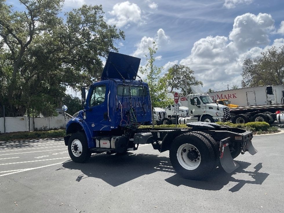 Day Cab Tractor-Heavy Duty Tractors-Freightliner-2020-M2-Tampa-FL-150,520\n\t\tmiles-$ 53,750 - Image 5