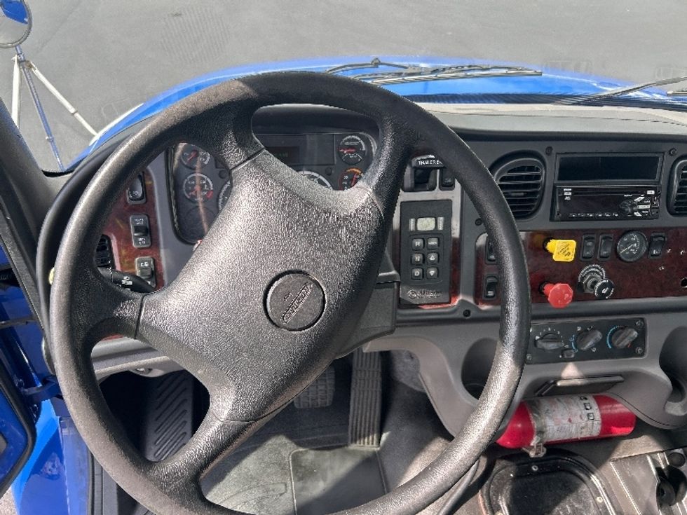 Day Cab Tractor-Heavy Duty Tractors-Freightliner-2020-M2-Tampa-FL-159,562\n\t\tmiles-$ 53,500 - Image 11