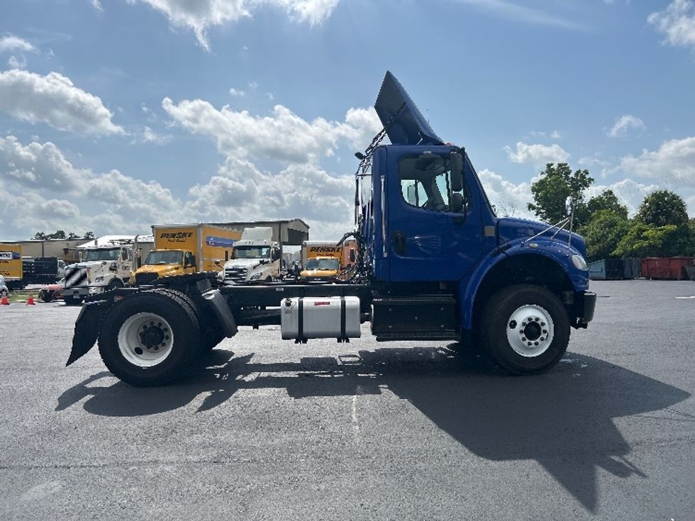 Day Cab Tractor-Heavy Duty Tractors-Freightliner-2020-M2-Tampa-FL-159,562\n\t\tmiles-$ 53,500 - Image 8
