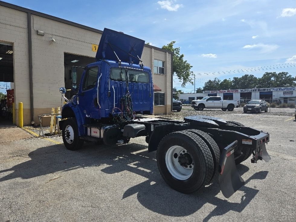 Day Cab Tractor-Heavy Duty Tractors-Freightliner-2020-M2-Tampa-FL-191,747\n\t\tmiles-$ 54,250 - Image 5
