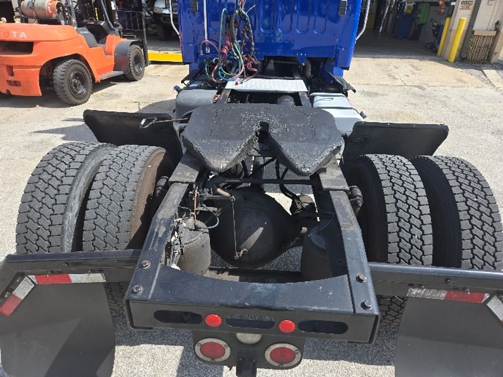 Day Cab Tractor-Heavy Duty Tractors-Freightliner-2020-M2-Tampa-FL-191,747\n\t\tmiles-$ 54,250 - Image 6