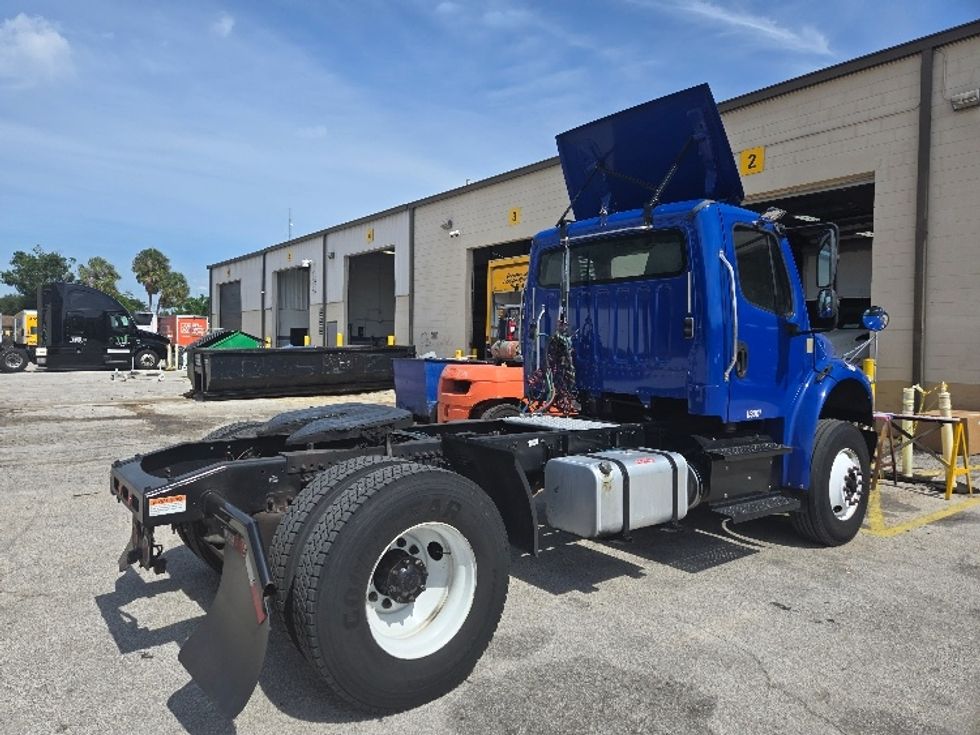 Day Cab Tractor-Heavy Duty Tractors-Freightliner-2020-M2-Tampa-FL-191,747\n\t\tmiles-$ 54,250 - Image 7